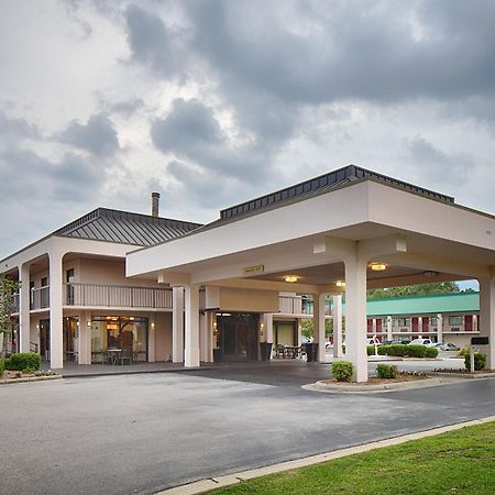 Motel 6 Fayetteville - I-95 Extérieur photo